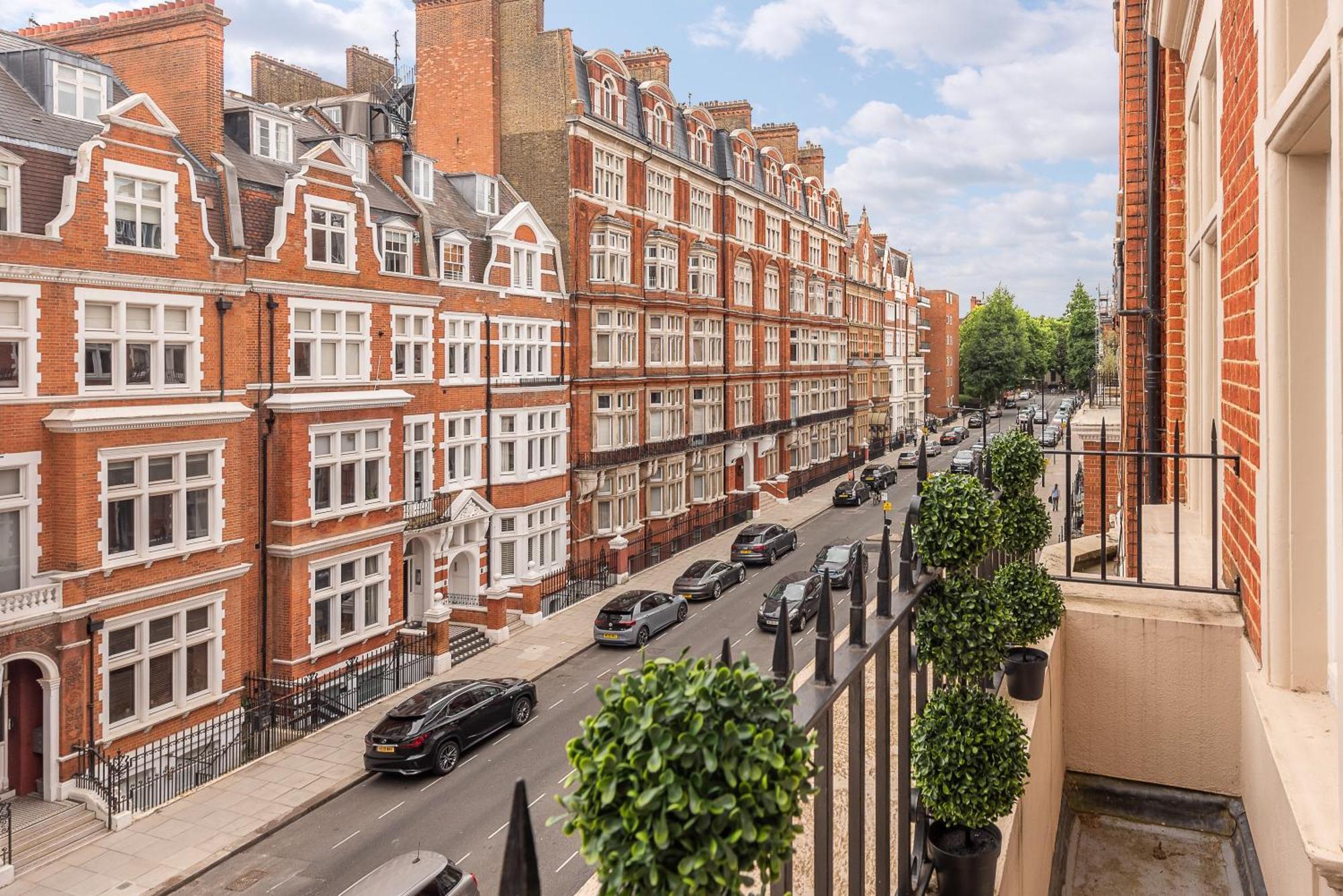 Park Apartments Near Portobello Road Londra Dış mekan fotoğraf